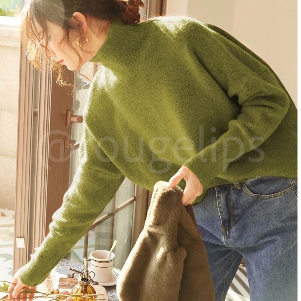 Olive Green Knit Turtleneck Pullover Sweater Long Sleeve Drop Shoulder